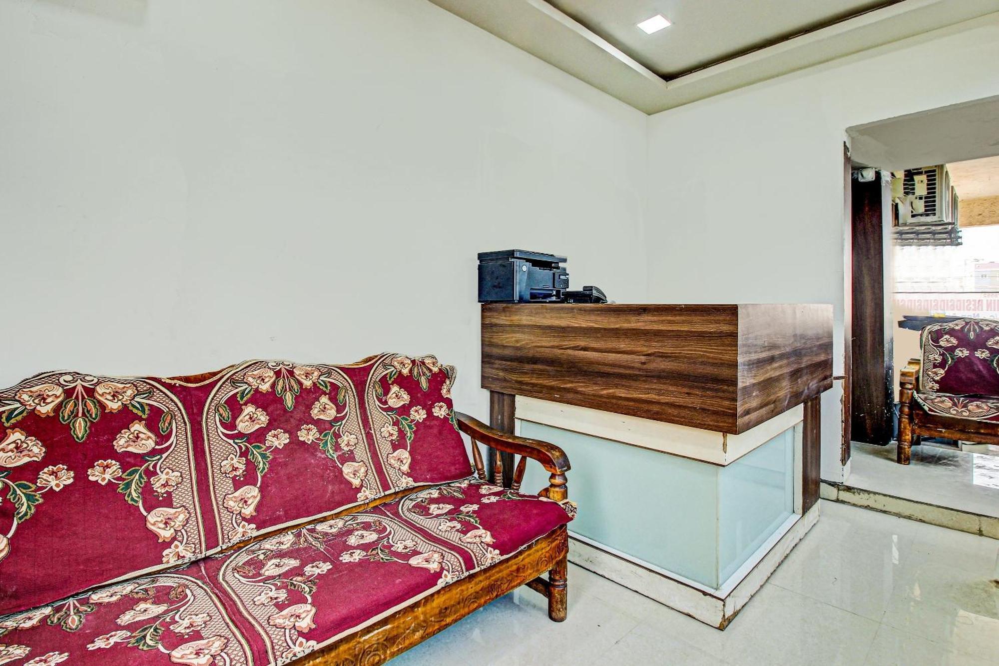 Hotel O Adhin Residency Hyderabad Exterior photo