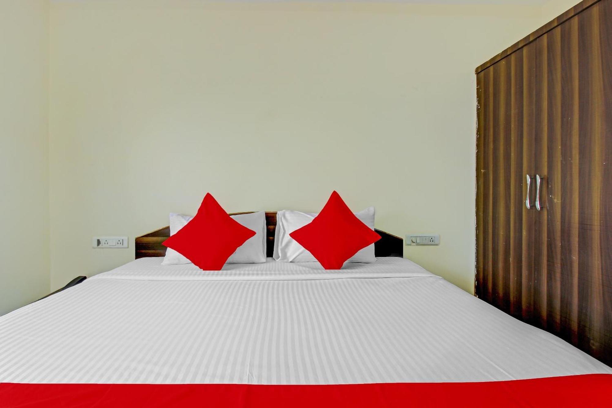 Hotel O Adhin Residency Hyderabad Exterior photo