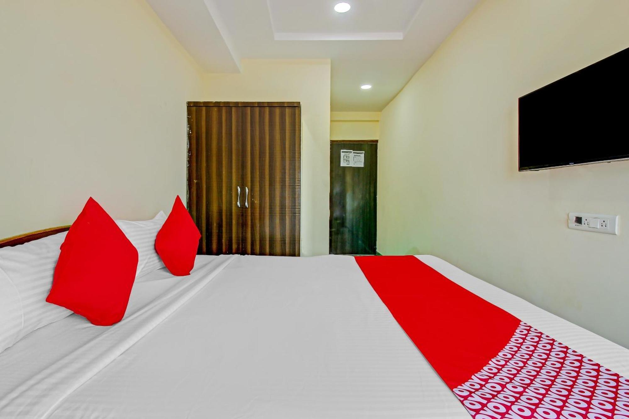 Hotel O Adhin Residency Hyderabad Exterior photo